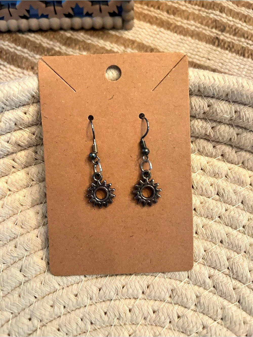 Sunburst Dangle Earrings  NWOT